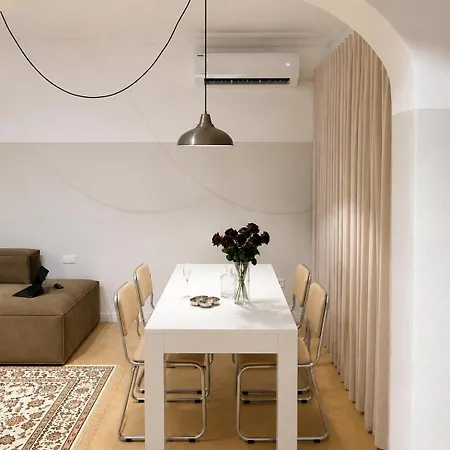 House Of Liza - Elegant 2br In Lägenhet *