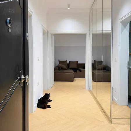 Apartman House Of Liza - Elegant 2br In Durrës