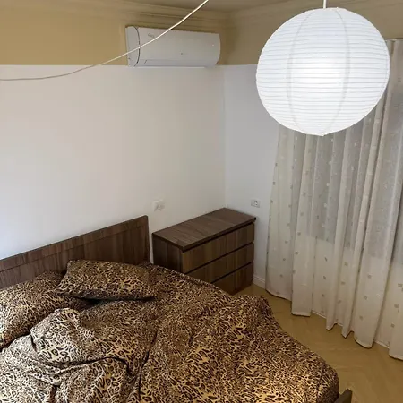 House Of Liza - Elegant 2br In