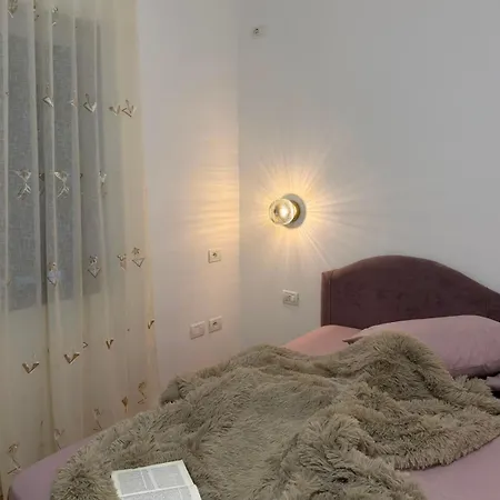 House Of Liza - Elegant 2br In Apartamento Durrës